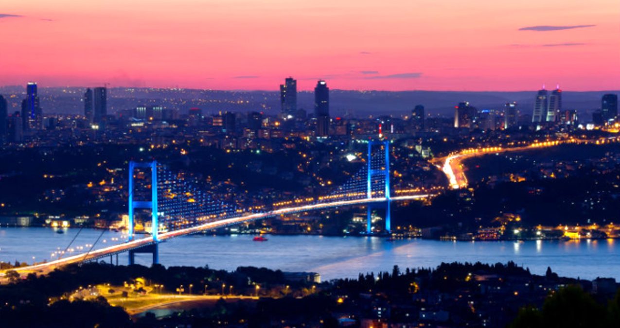istanbul09LHO_tepe.jpg